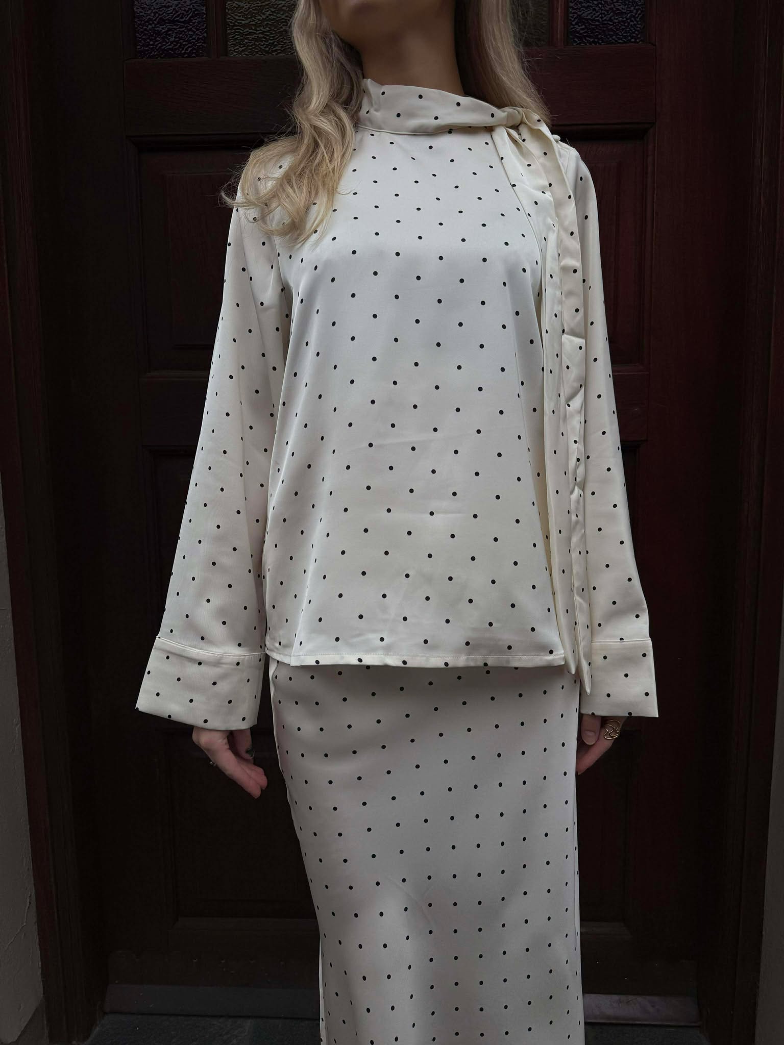 VIFADIA Top - Cloud Dancer